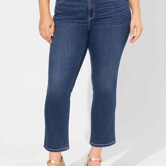 Crop Sky High Boot Super Soft High-Rise Jean - NWT - Sz 14 - Picture 2 of 3